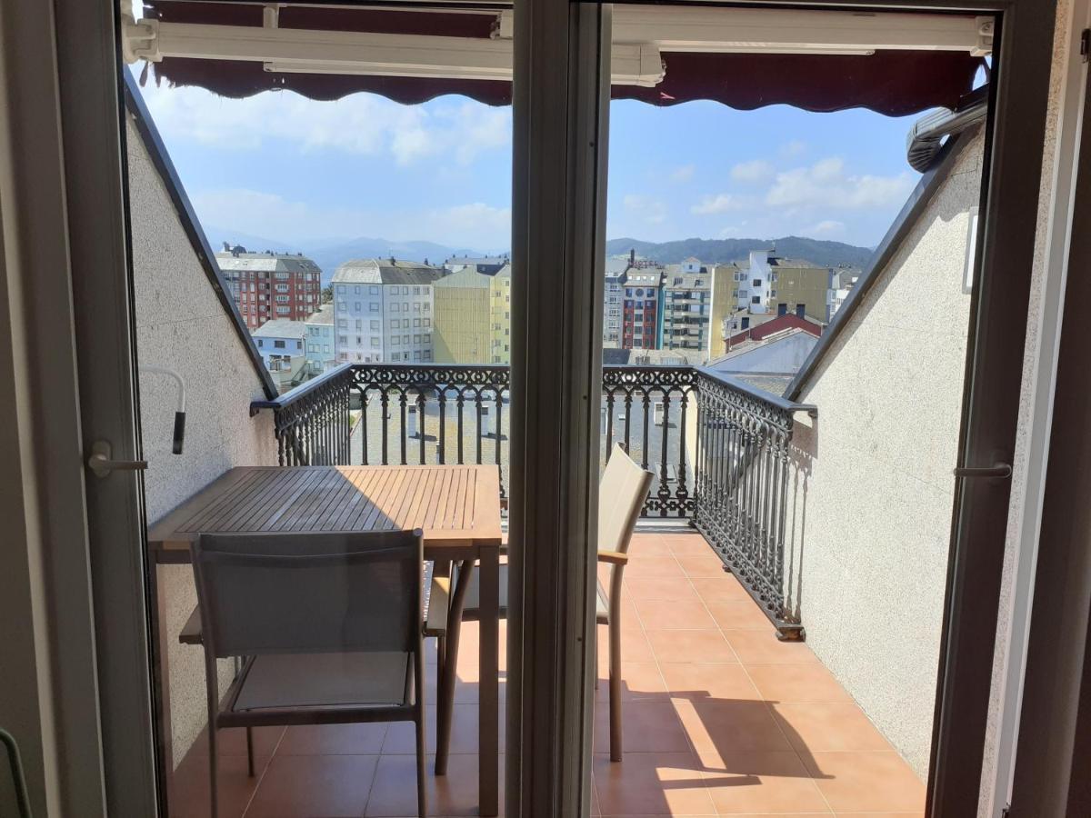 Atico Con Terraza Y Piscina Comunitaria Apartman Ribadeo Kültér fotó